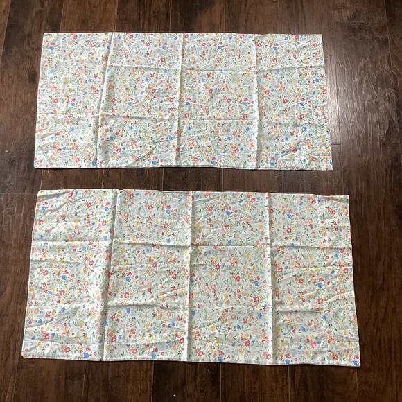 Fruit of the Loom Muslin Pillowcases - Picture 1 of 5